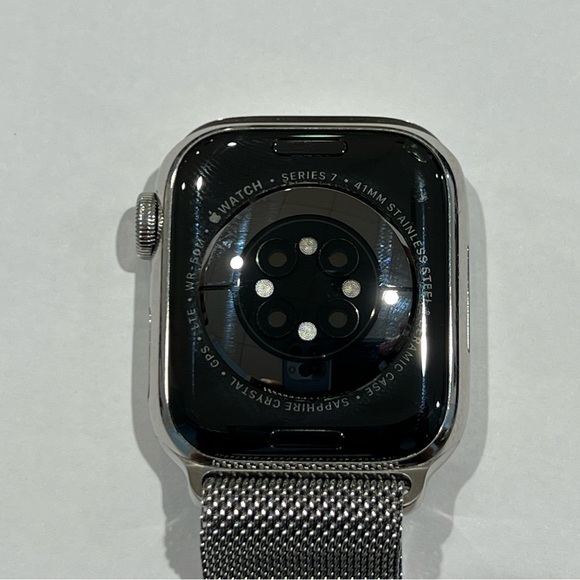 Apple Watch Series 7 GPS + Cellular. 41mm. Silver Stainless Steel Case. - Picture 6 of 12